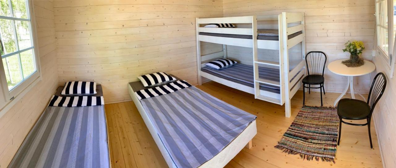 Pakri Poolsaare Matkaplats Hotel Paldiski Ngoại thất bức ảnh